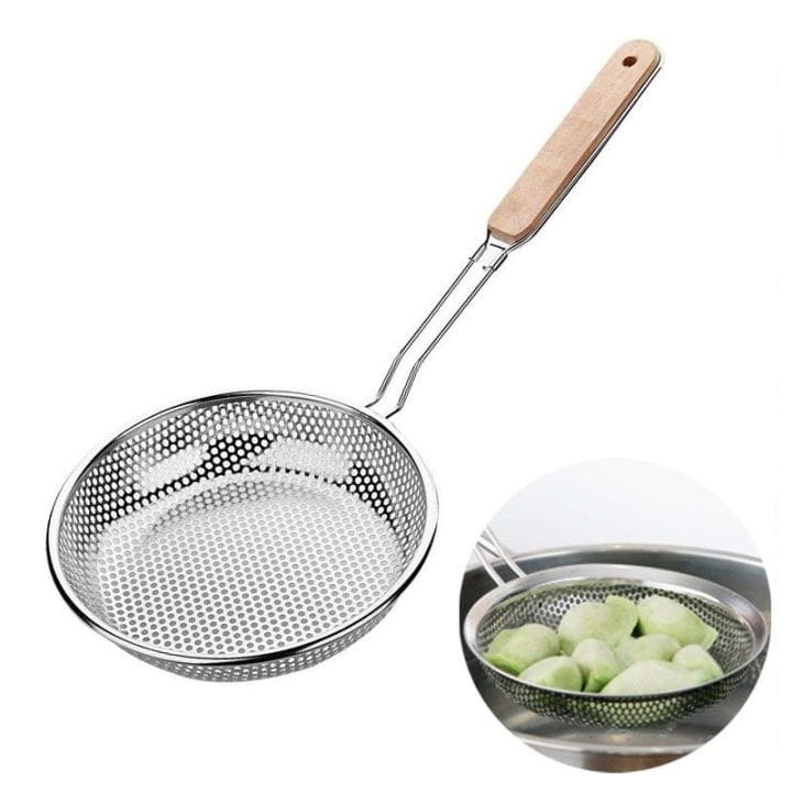 Stainless steel stainer with wooden handle