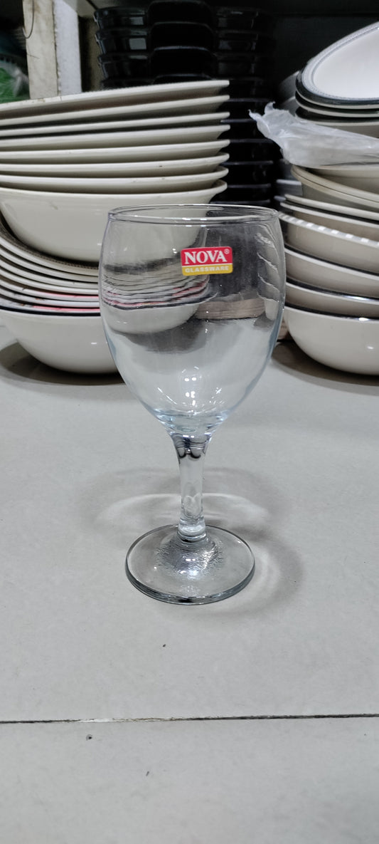 Beautiful shape glass box of 6