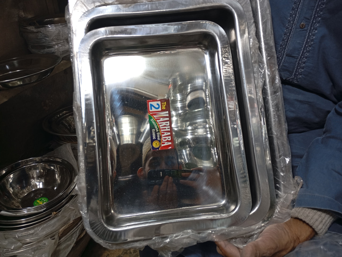 serving Mithai Tray Deep Gheri