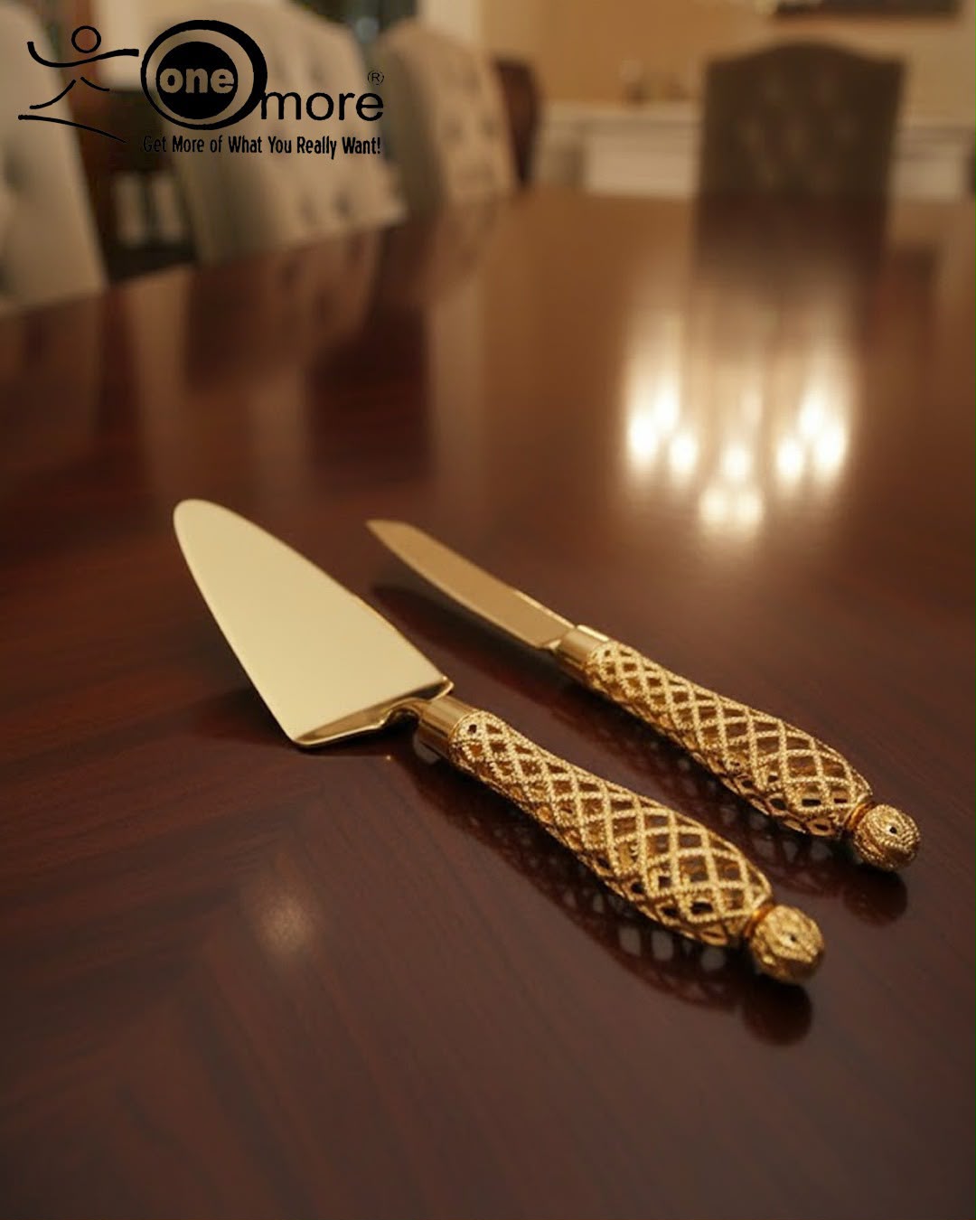 Luxury rich Fancy cake lifter