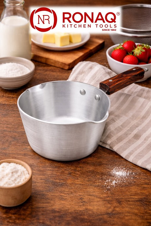 Silver Aluminium Milk Pan