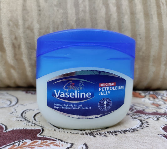 vaseline manufactured by hshome.pk great fragrance and smell
