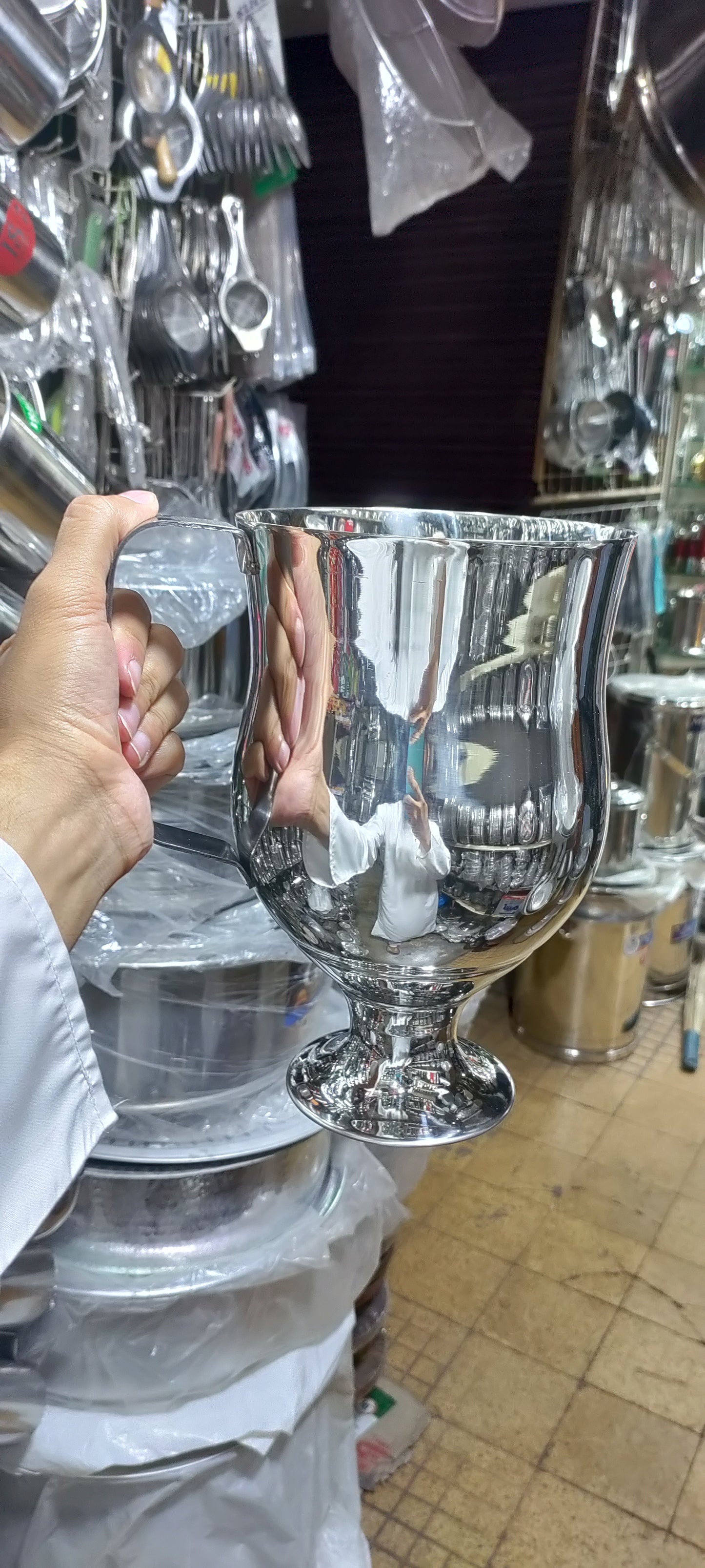 Fancy Jug Heavy Weight unique beautiful 2L capacity