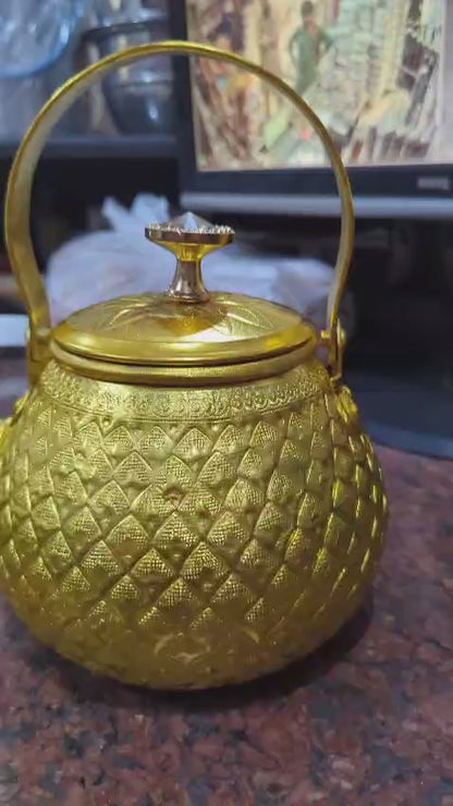 Luxury  Serving Kettle best quality