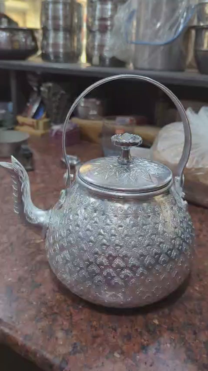 Luxury  Serving Kettle best quality